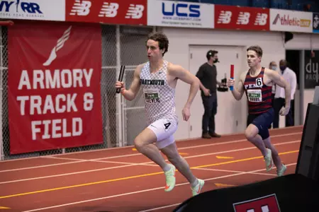 Justin Stevens running at Indoor Heps