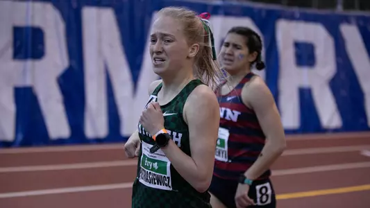 Bella Pietrasiewicz competing at indoor heptagonal championship