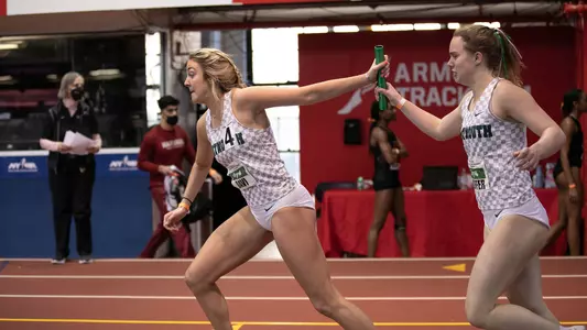 Ryan Davi competing at indoor heptagonal championship