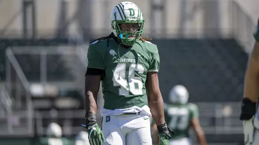 Dylan Lacroix football action versus Valparaiso