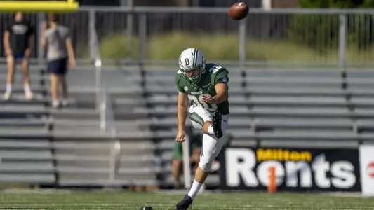 Ryan Bloch football action versus Valparaiso