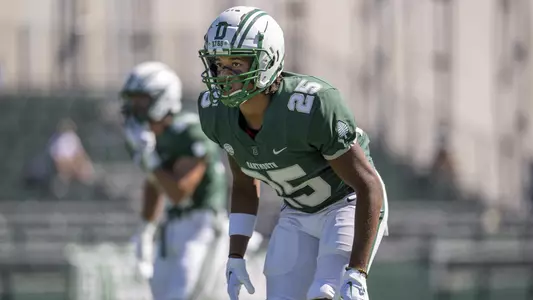 Tyron Herring football action versus Valparaiso