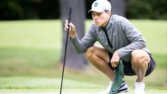 Aaron Zhang men's golf action at Dartmouth Invitational