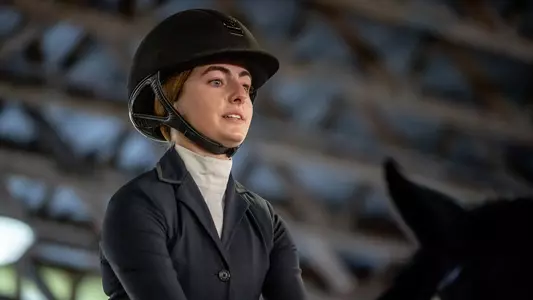 Claire Azar equestrian action