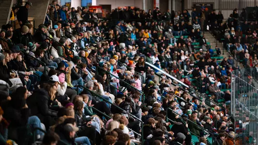 Sold out crowd in Thompson Arena