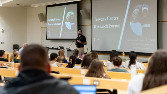 Teevens Center Event