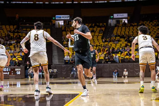 Jackson Munro plays against Wyoming