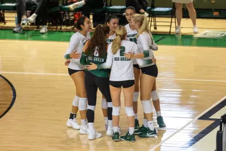 DVB huddles after point vs Laval