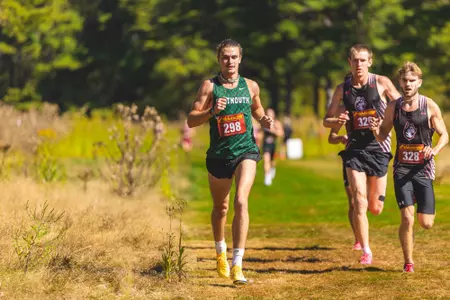 Ashton Bange competes at the Maribel Sanchez invite