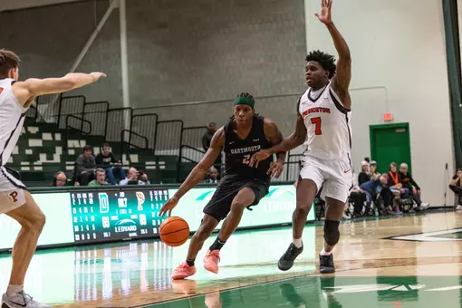 Kareem Thomas plays against Princeton