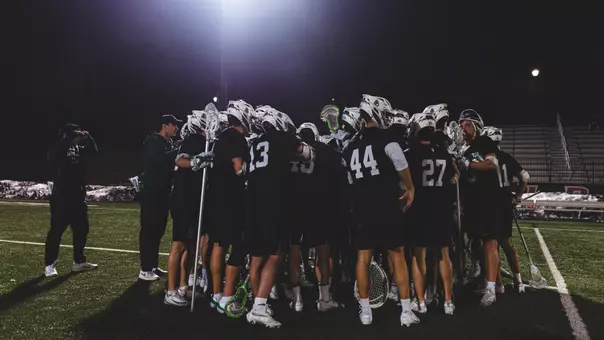 DMLAX huddles at FFD