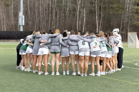 DWLAX huddled against Yale