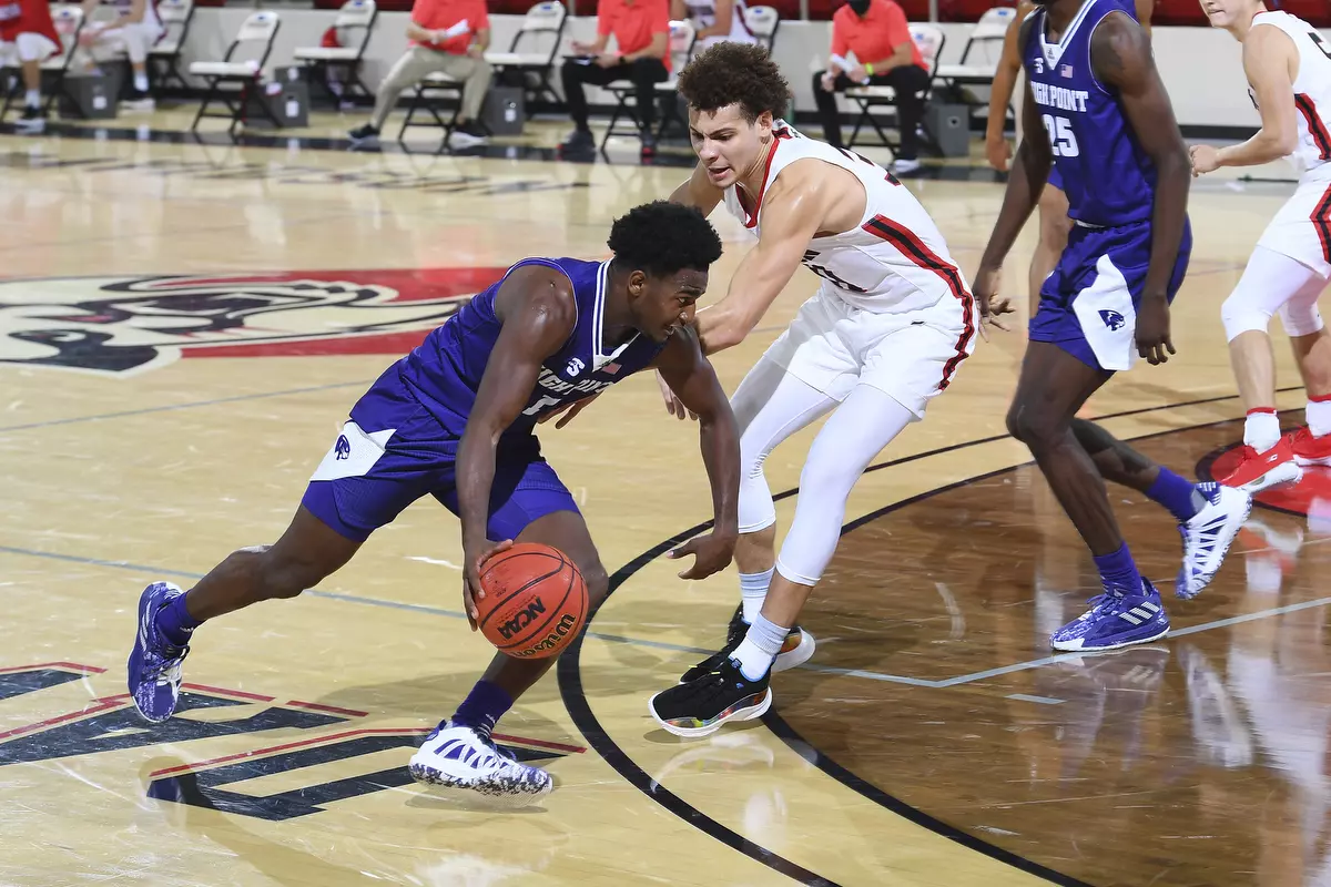 Davidson takes on High Point in non-conference basketball action at Belk Arena on Wednesday, November 25, 2020 in Davidson, North Carolina.