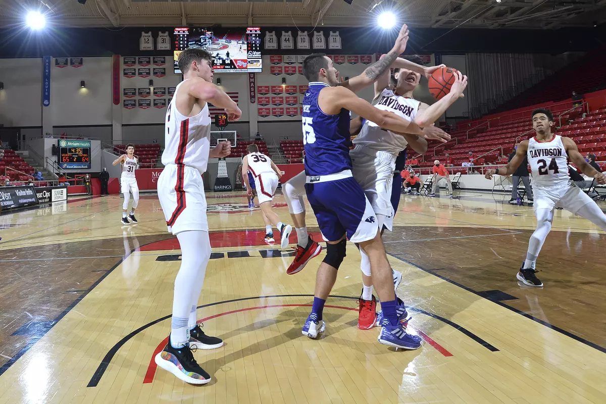 Davidson takes on High Point in non-conference basketball action at Belk Arena on Wednesday, November 25, 2020 in Davidson, North Carolina.