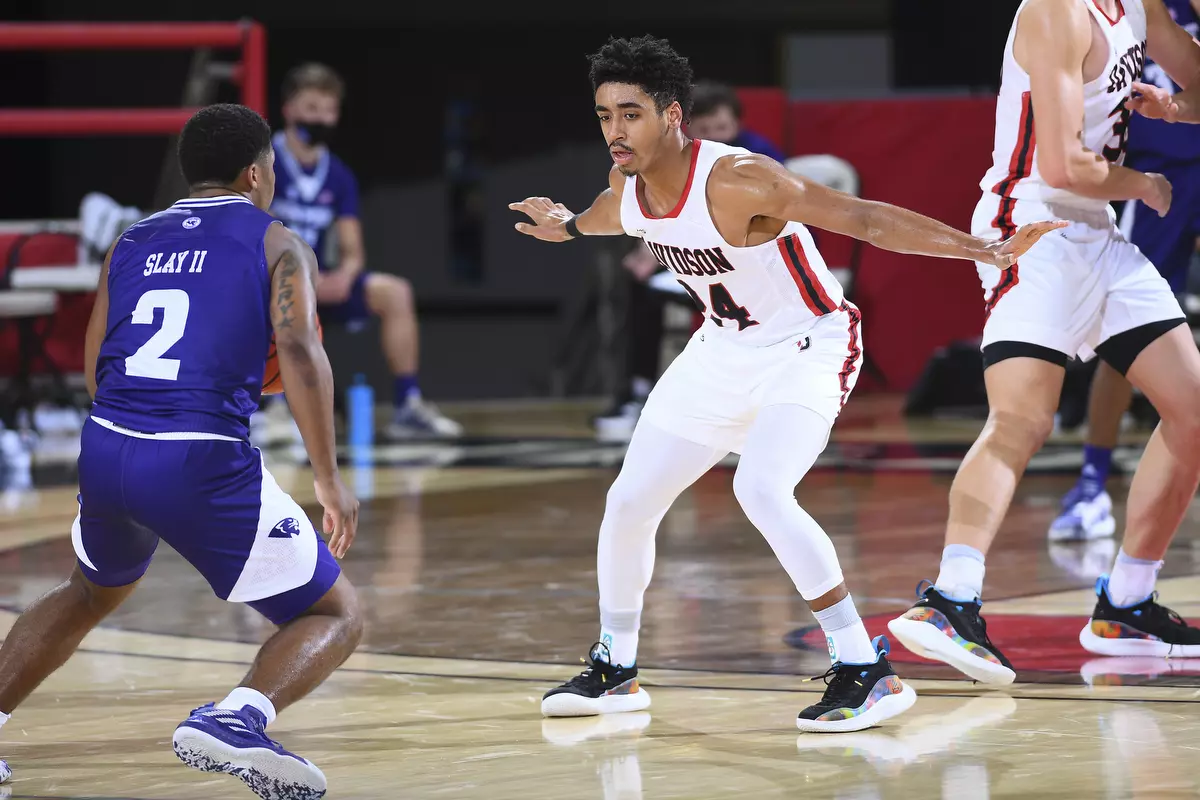 Davidson takes on High Point in non-conference basketball action at Belk Arena on Wednesday, November 25, 2020 in Davidson, North Carolina.