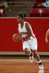 Washington Sparks 15-Point Second Half Come Back in a 72-63 Wildcat Win Image