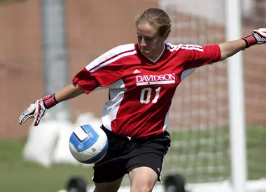 English Sets Shutout Record, Wildcats Victorious in 2-0 SoCon Win Image