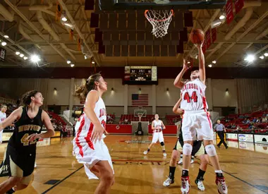 Wildcat Women's Hoops to Broadcast 14 Games Image