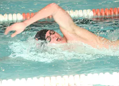 Winning Relay Delivers Win over Seahawks, Camels Image