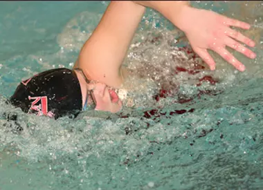 Wildcat Women Ranked Ninth, Men 22nd in Collegeswimming.com Mid-Major Poll Image