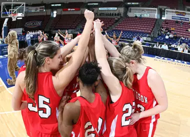 Wildcat Women's Basketball Gears Up For Another Record-Setting Season: 2007-08 Preview Image