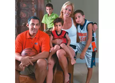 Davidson's Economou Featured in Lake Norman Magazine Image