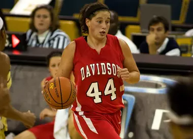 Hemerka and the Wildcats Battle Through in 55-48 Win Image