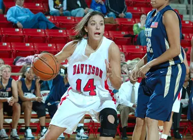 Wildcats Cap Off Homestand With Third Straight Win, 79-61 Image