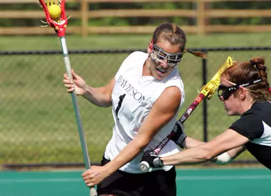 Davidson Sets School Single-Season Win Total With 11-5 Victory at Cincinnati Image