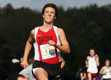 Sieracki’s Record Mile Helps ‘Cats to Seventh Place Finish at Indoor SoCon Championships Image