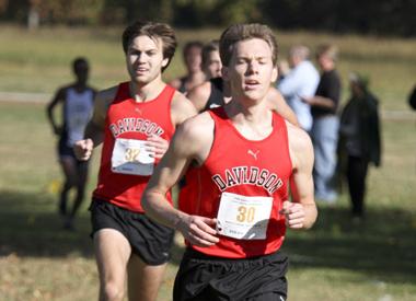 'Cats Men's Cross Country Narrowly Misses Third Team Title of Season Image
