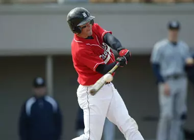 Furman Sweeps Series by Outlasting Davidson 11-9 Image