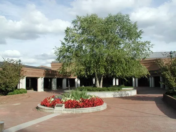 Facilities > Ben T. Craig Plaza