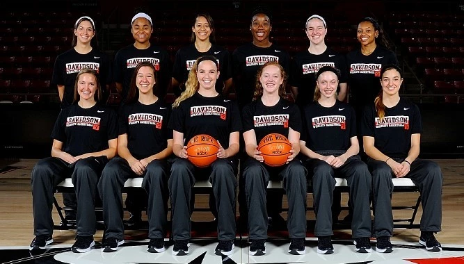 wbb team 14-15