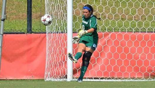 This is a photo of Alex Carpenter