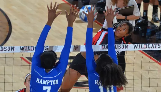 High Point Holds off Davidson in Four Image