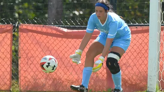 This is a photo of Alex Carpenter