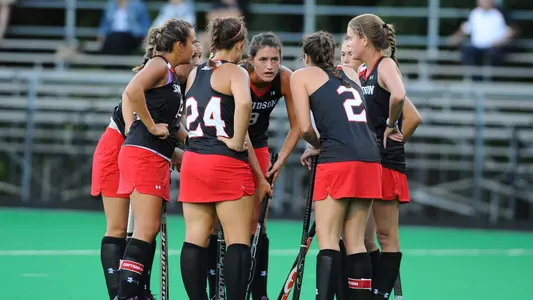 Corner Huddle, 2016 vs. App
