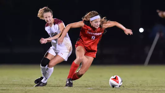 this is a photo of Kate Joss