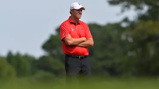 Photo of Head Coach Tim Straub