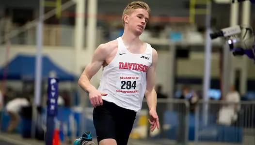 Hostetler Sets 400-Meter Indoor Record Highlighting Men's T&F Opener at JDL Kickoff College Classic Image