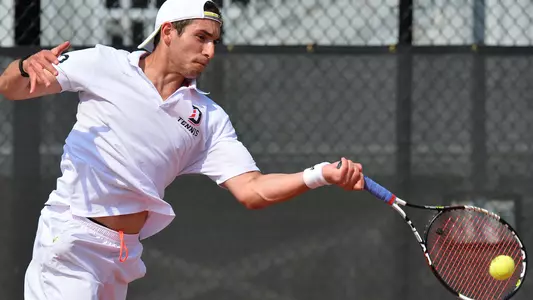 Wildcats Fall to Dayton in A-10 Quarters, 4-2 Image
