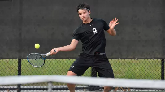 Axel Fries Davidson men's tennis action photo