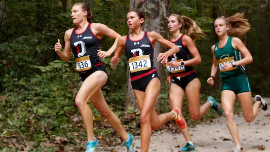 Photo of Sarah Sears, Calorie Yarbrough and Maddie Hunter