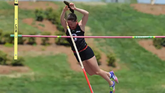 Photo of Stephanie Hautamaa