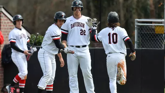 Johnson, Fort, Nussbaum, 2017 vs. Siena