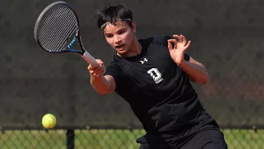 Axel Fries Davidson men's tennis action photo