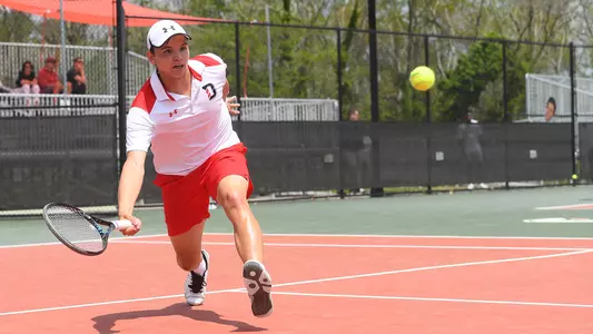 Axel Fries Davidson men's tennis action photo