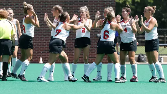 A photo of the 2018 field hockey during intros