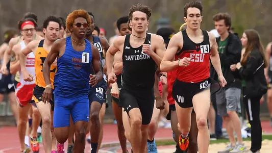 A photo of Raphael Oettl at the 49er Classic